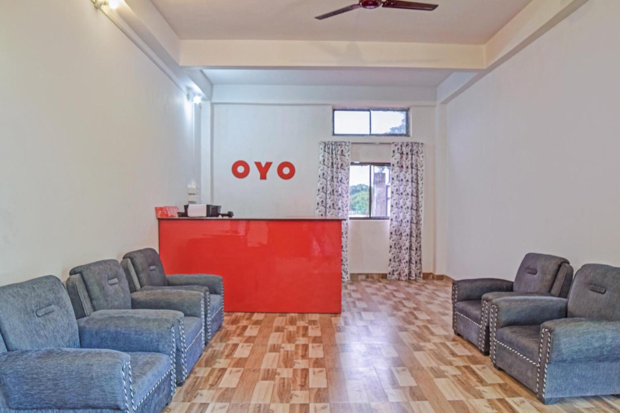 Spot On Jp Guest House Kaharpara Екстер'єр фото